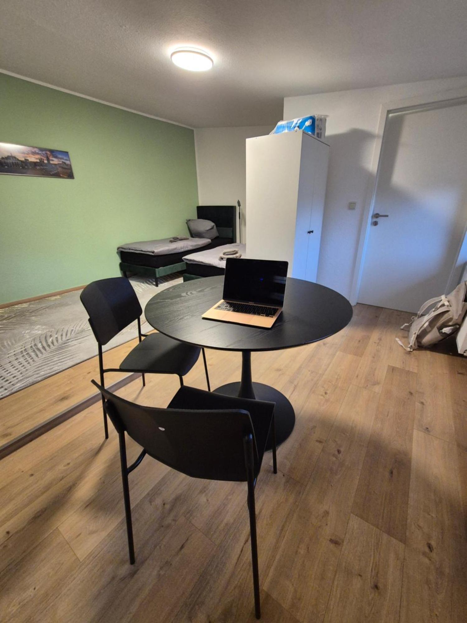 Attic Flat, Neu & Ruhiges 2 Apartment